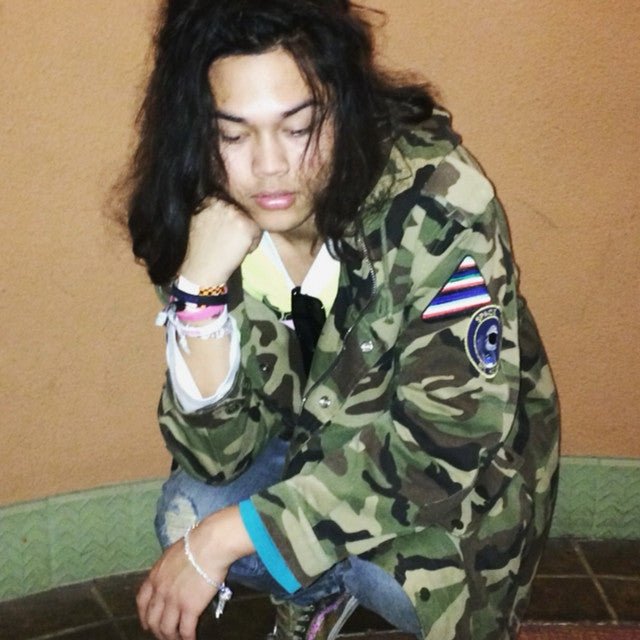 Feng - HotlineBlack